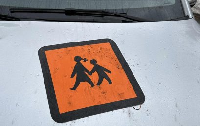 47 / 2023 Verkehrsunfall eingeklemmt LKW auf PKW / Schulbus